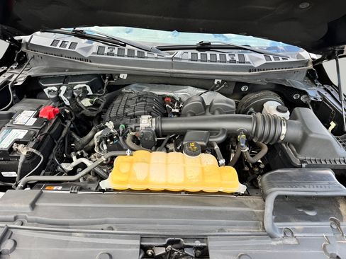 Used 2020 Ford F150 XLT RWD image 9