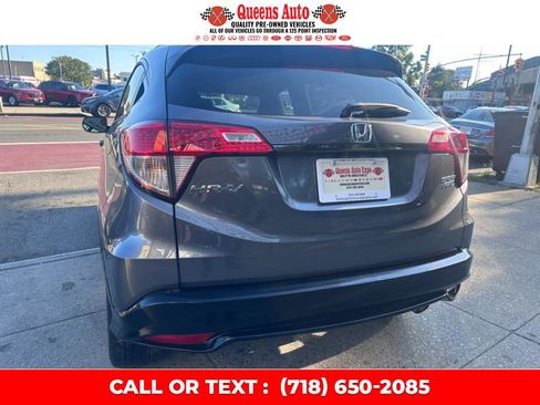 Used 2022 Honda HR-V Sport image 8