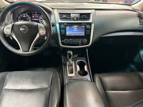 Used 2018 Nissan Altima 2.5 SR w/ SR Special Edition FWD image 16