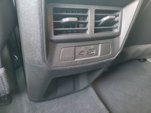 Used 2023 GMC Canyon Elevation w/ Elevation Premium Package image 11