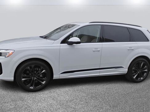 New 2026 Audi Q7 Premium Plus image 3