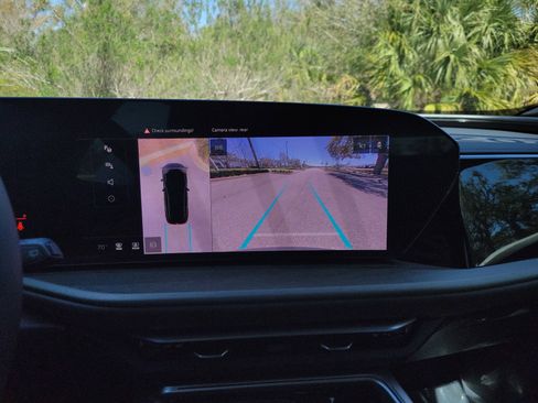 Used 2025 Audi Q5 Premium Plus w/ Premium Plus image 26