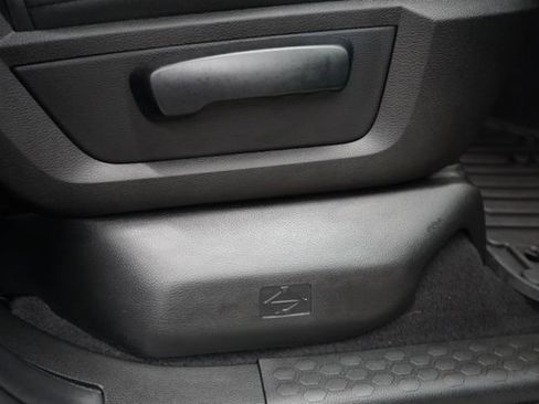 Used 2022 RAM 1500 Classic Warlock AWD/4WD image 46