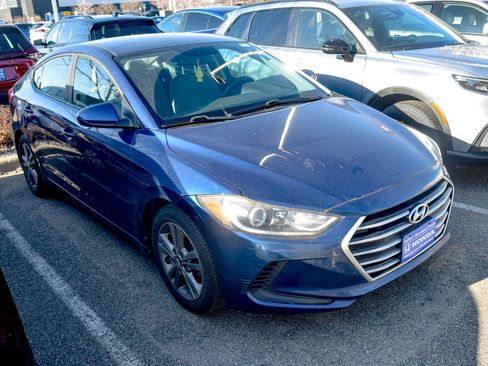 Used 2018 Hyundai Elantra SEL image 15