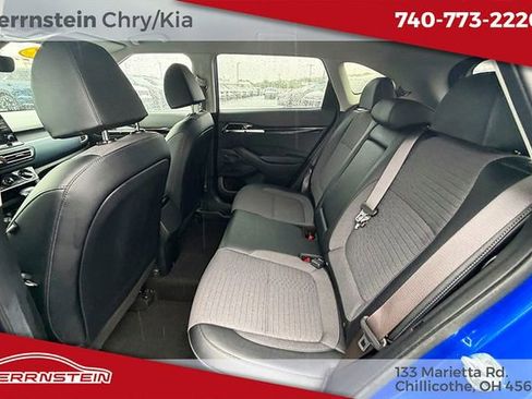 Used 2021 Kia Seltos S AWD/4WD image 13