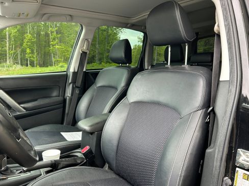 Used 2018 Subaru Forester 2.5i Premium AWD/4WD image 16