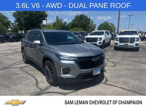 Used 2023 Chevrolet Traverse RS AWD/4WD image 1