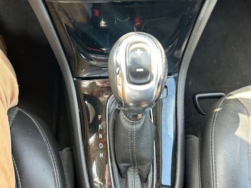 Used 2018 Buick Encore Preferred image 14