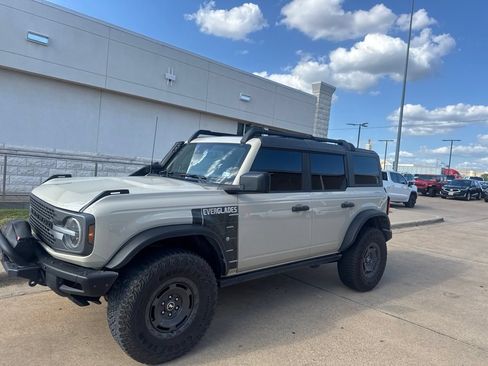 Used 2022 Ford Bronco Everglades AWD/4WD image 1