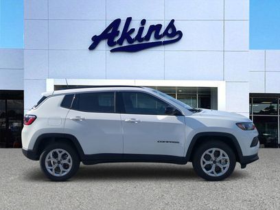 New 2026 Jeep Compass Latitude