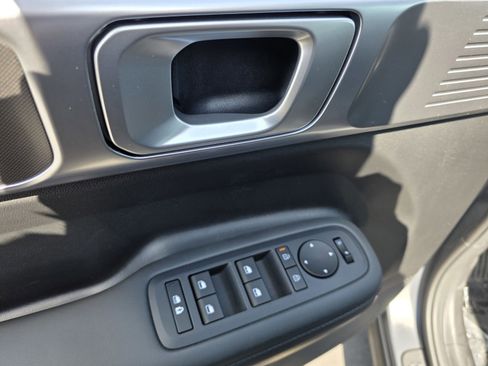 New 2025 Hyundai Santa Fe XRT image 14