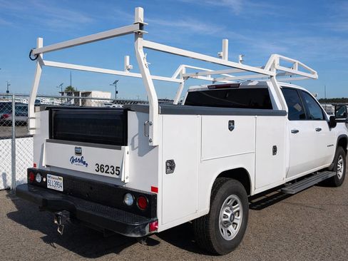 Used 2021 Chevrolet Silverado 3500 W/T w/ WT Convenience Package image 4