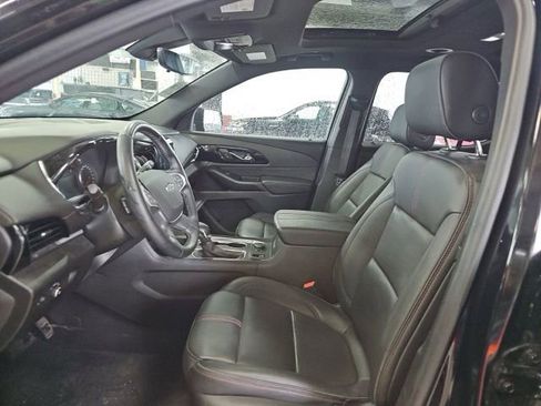 Used 2023 Chevrolet Traverse RS w/ LPO, Floor Liner Package AWD/4WD image 9