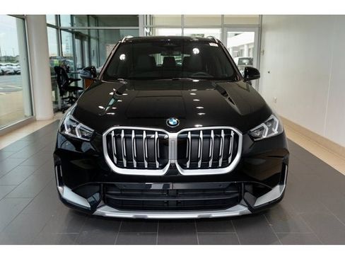 New 2025 BMW X1 xDrive28i w/ Premium Package image 43