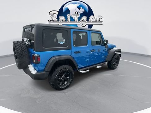 Used 2022 Jeep Wrangler Unlimited Willys image 9