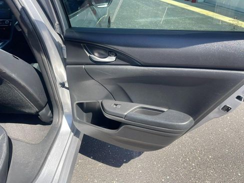 Used 2019 Honda Civic Sport image 14