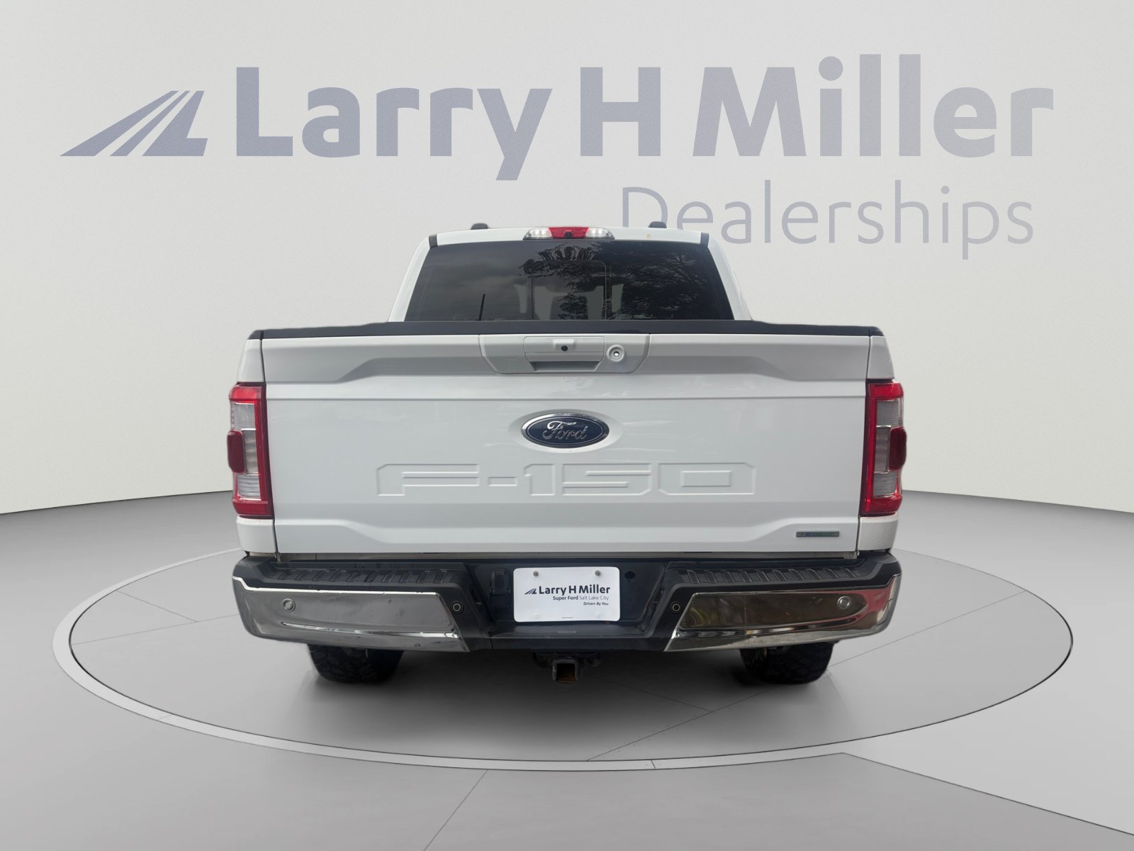Used 2022 Ford F150 Lariat w/ Max Trailer Tow Package AWD/4WD image 4