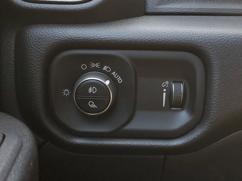 New 2025 RAM 5500 Tradesman image 39