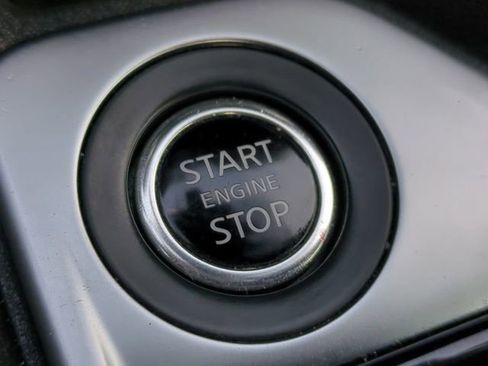 Used 2021 Nissan Sentra SV image 25