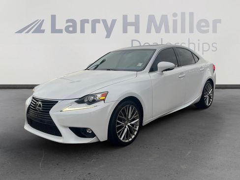 Used 2015 Lexus IS 250 image 1