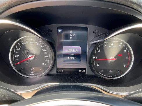 Used 2018 Mercedes-Benz C 300 Sedan image 23