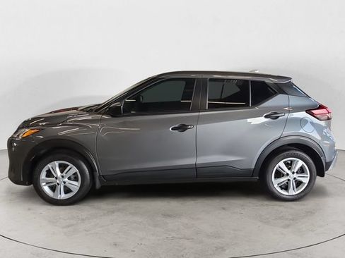 Used 2025 Nissan Kicks Play S FWD image 8