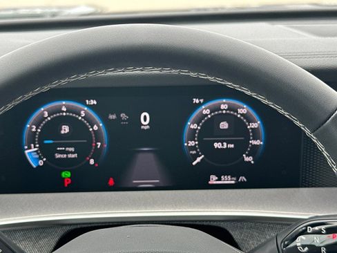 New 2025 Volkswagen Tiguan S image 30