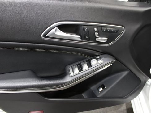 Used 2019 Mercedes-Benz CLA 250 image 23