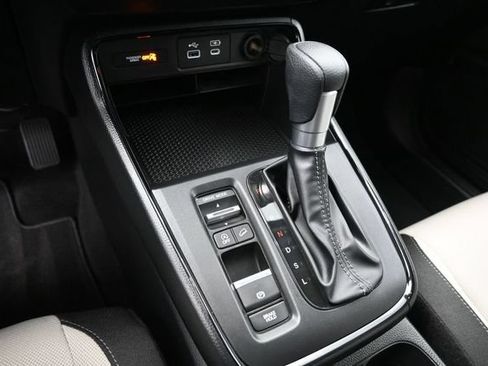 Used 2025 Honda CR-V EX image 4