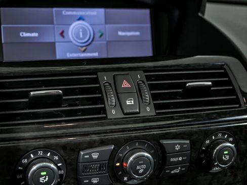 Used 2009 BMW 650i Coupe image 31