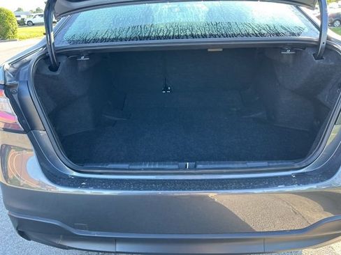 Used 2025 Subaru Legacy Premium AWD/4WD image 10