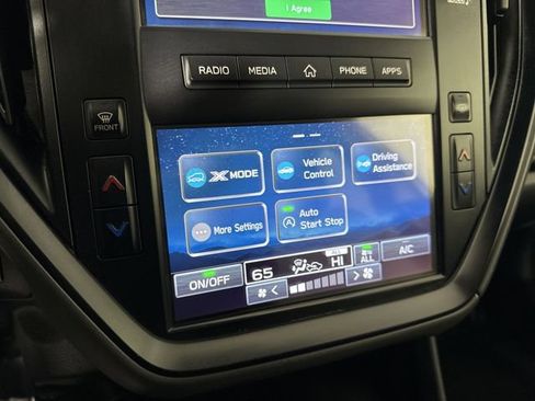 Used 2024 Subaru Crosstrek 2.0i AWD/4WD image 8