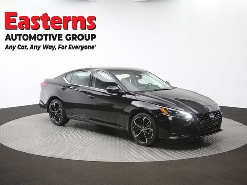 Used 2023 Nissan Altima 2.5 SR AWD/4WD image 52