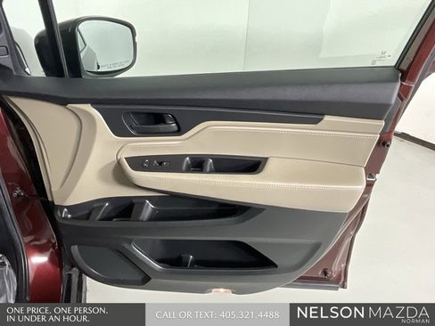 Used 2019 Honda Odyssey EX-L image 21