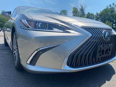 Used 2021 Lexus ES 350 w/ Premium Package FWD image 1