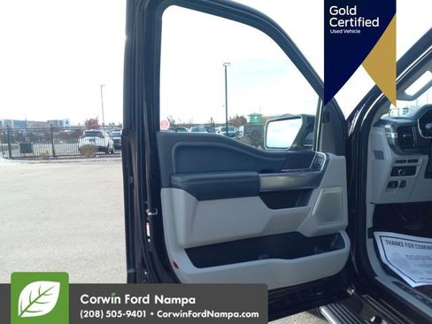 Used 2023 Ford F150 Limited image 12