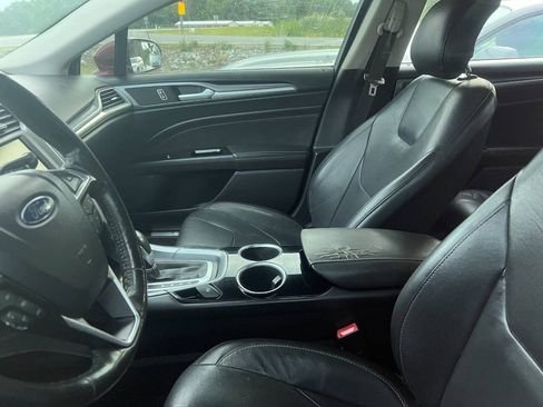 Used 2013 Ford Fusion Titanium FWD image 9