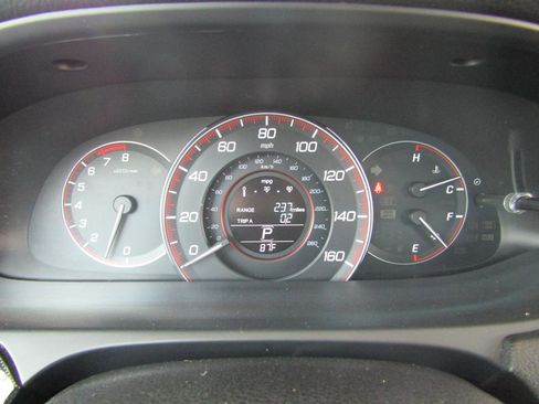 Used 2014 Honda Accord Sport image 13