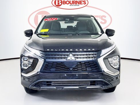 Used 2024 Mitsubishi Eclipse Cross ES AWD/4WD image 3