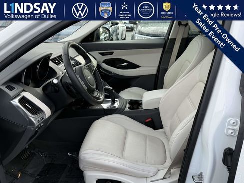 Used 2019 Jaguar E-PACE SE image 11