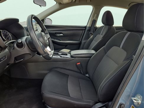 Used 2025 Nissan Sentra SV w/ All-Weather Package FWD image 13