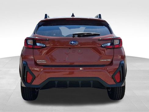 Certified 2025 Subaru Crosstrek 2.0i Premium image 5