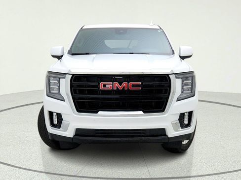 Used 2024 GMC Yukon SLE w/ Max Trailering Package AWD/4WD image 3