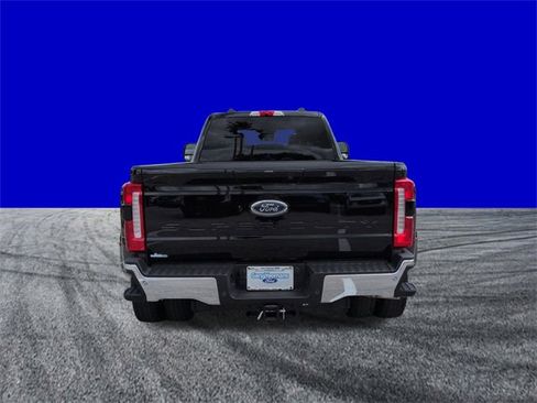 Certified 2026 Ford F450 Lariat image 5