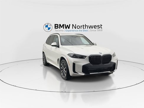 New 2026 BMW X5 xDrive50e w/ Executive Package image 7