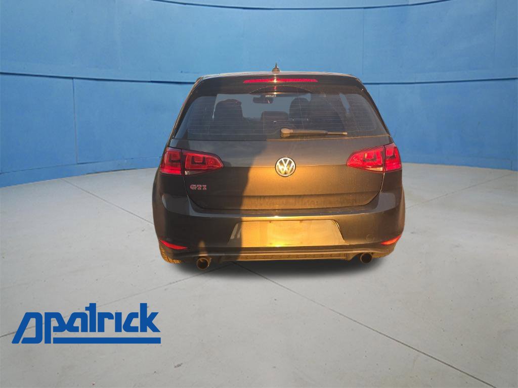 Used 2016 Volkswagen Golf 2-Door FWD image 1