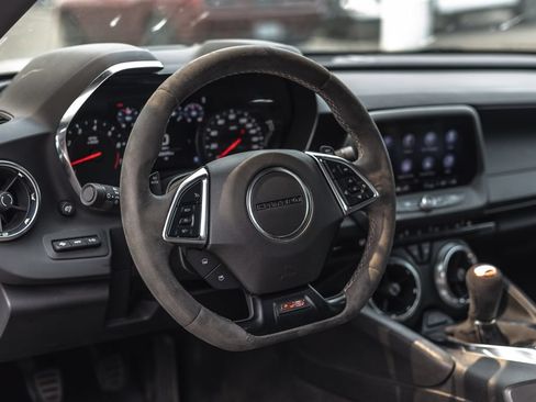 Used 2021 Chevrolet Camaro SS RWD image 6