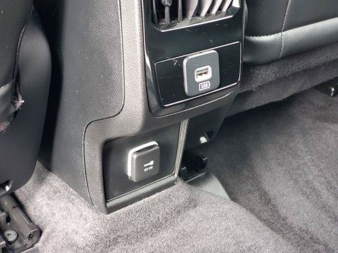Used 2023 Jeep Compass Latitude AWD/4WD image 26