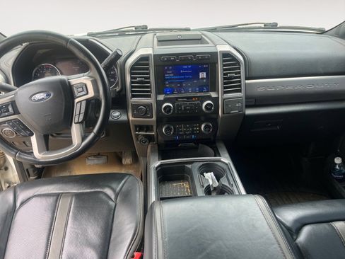 Used 2021 Ford F250 Platinum w/ Tremor Off-Road Package AWD/4WD image 10