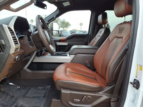 Used 2020 Ford F250 King Ranch w/ Chrome Package image 16